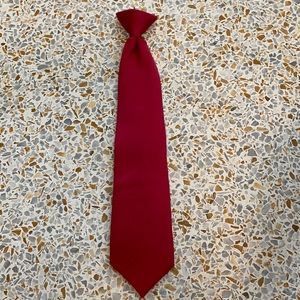 Red Clip on boys 14” TIE